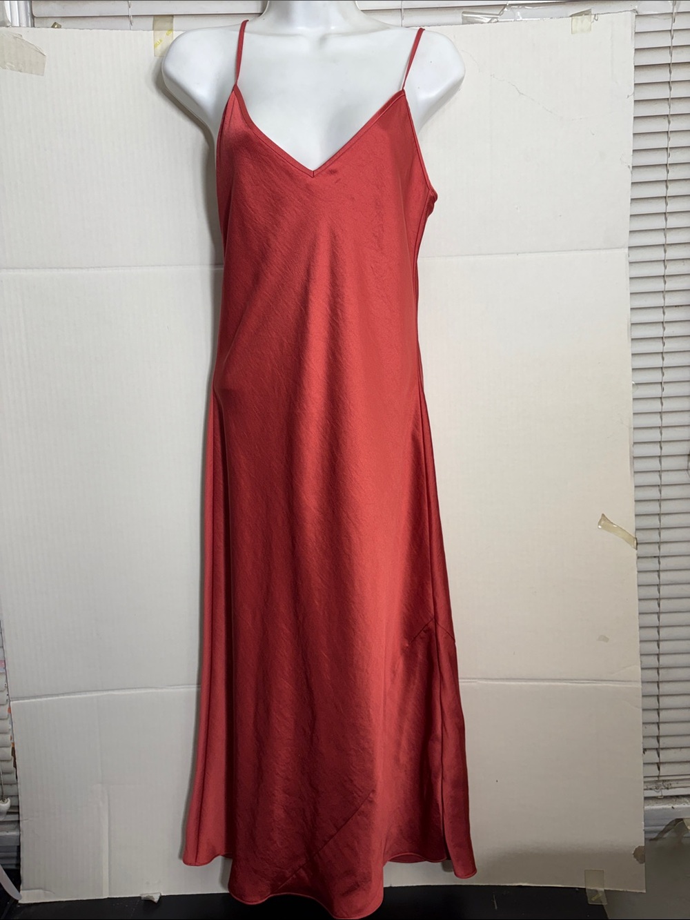 Aritzia Wilfred color rosy red Only Slip Midi Dress 5717